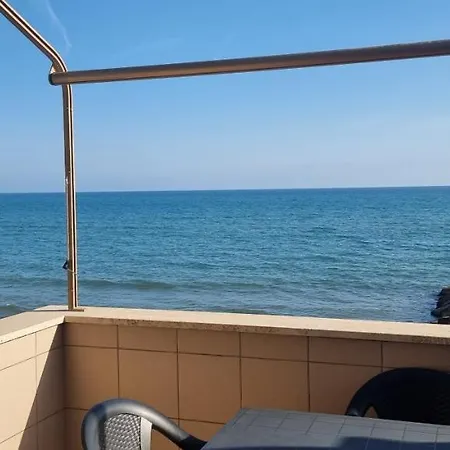 Apartamento Vero Fronte Mare Ladispoli